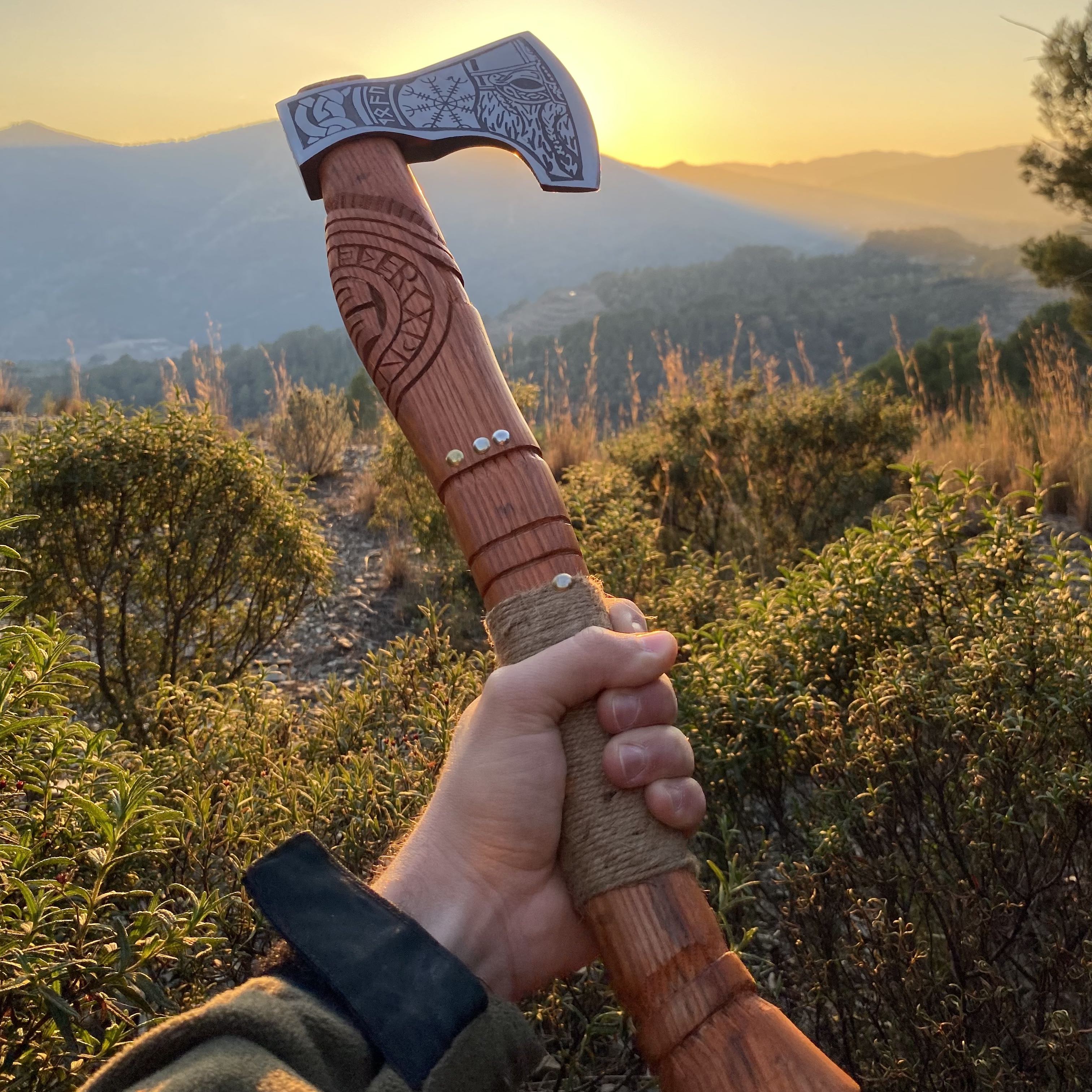 Hacha Vikinga artesanal