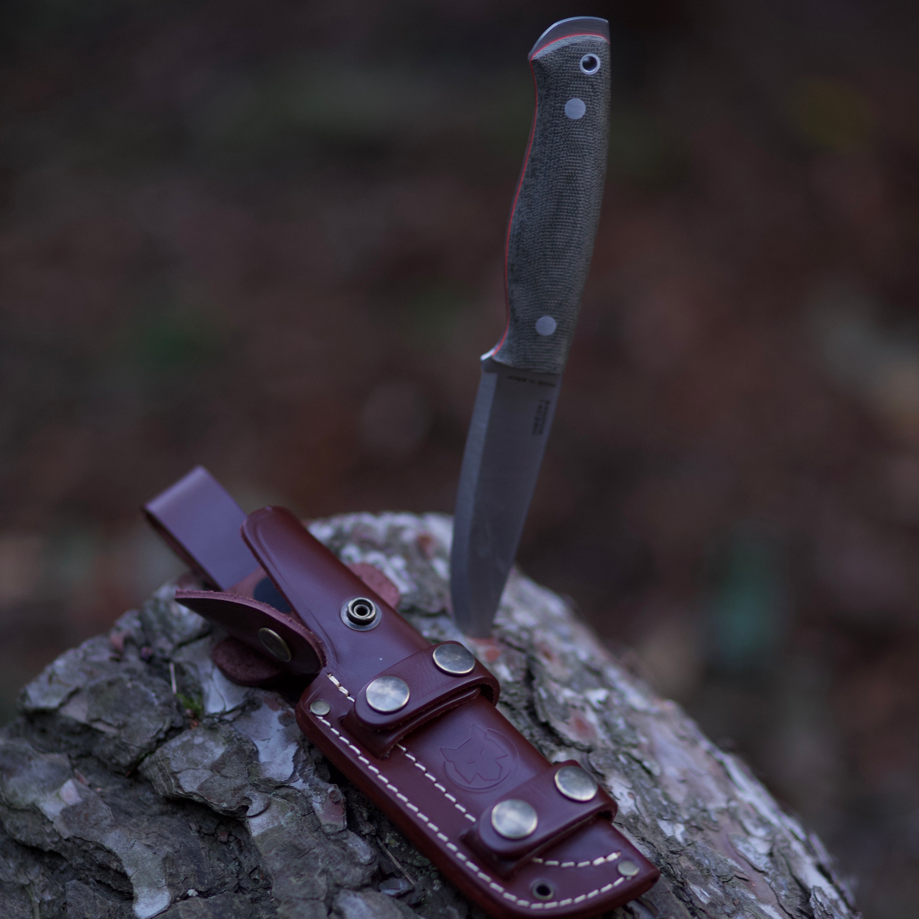 Cuchillo de supervivencia Garra de Lobo (Última unidad)